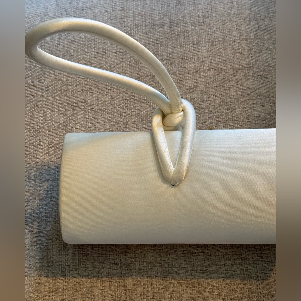 Vintage Evening Baby Ivory Mini Sasha PURSE Satin Knot Closure Ballet
